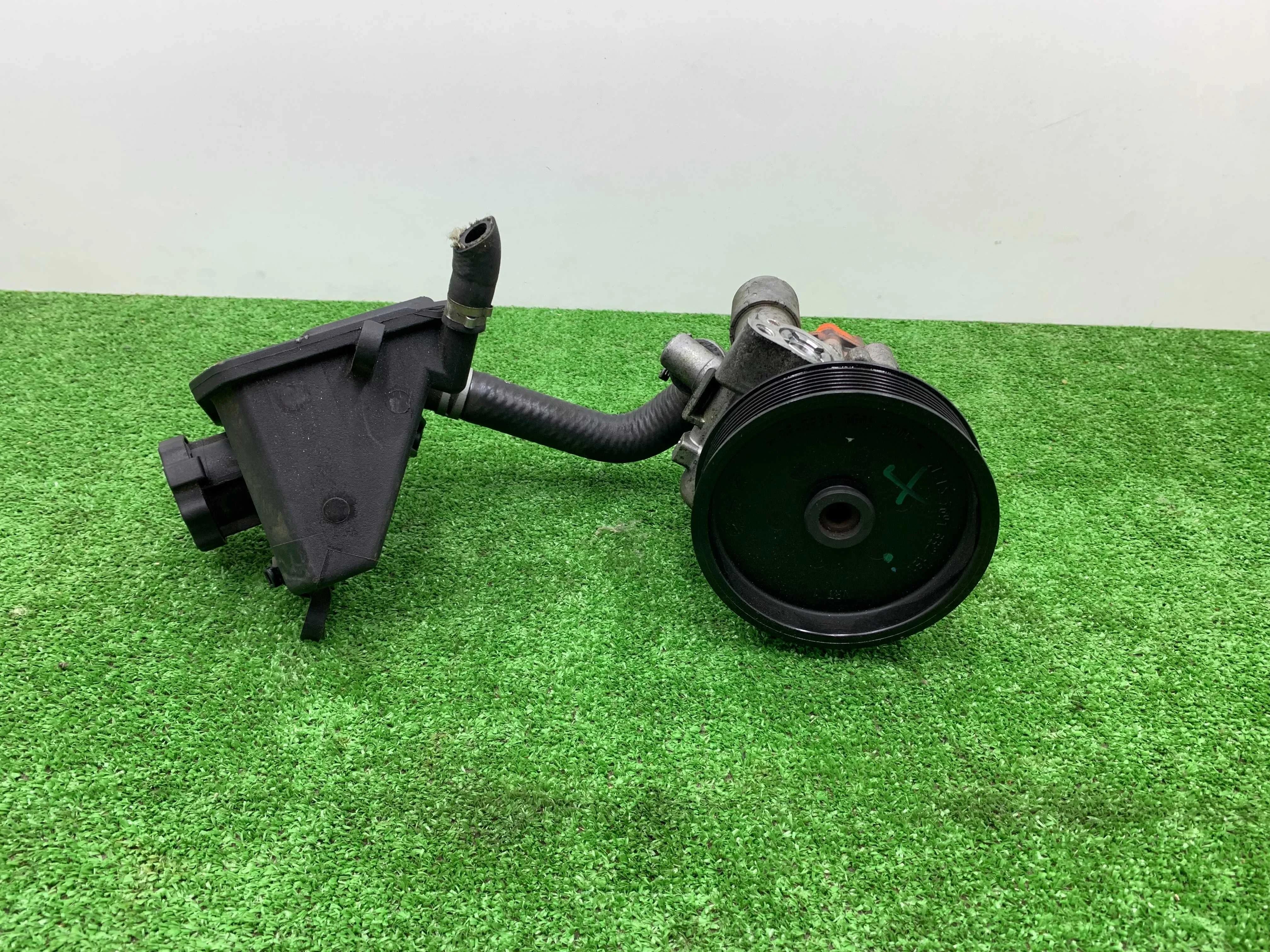 Насос ГУР Mercedes E-klasse (W212) 2009 - 2013 дизель 3.0 Автомат