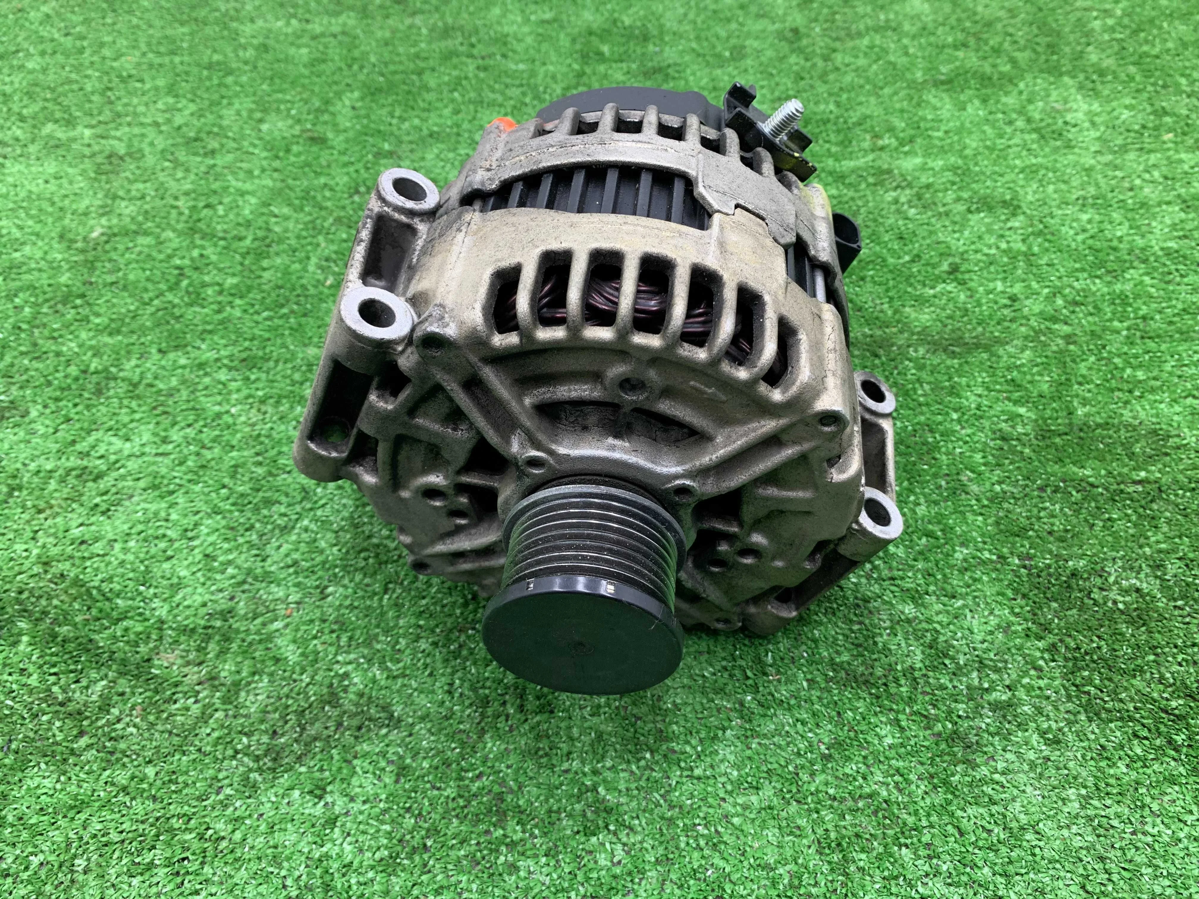 Генератор Mercedes CLS (C218) 2010 - 2014 дизель 3.0 Автомат