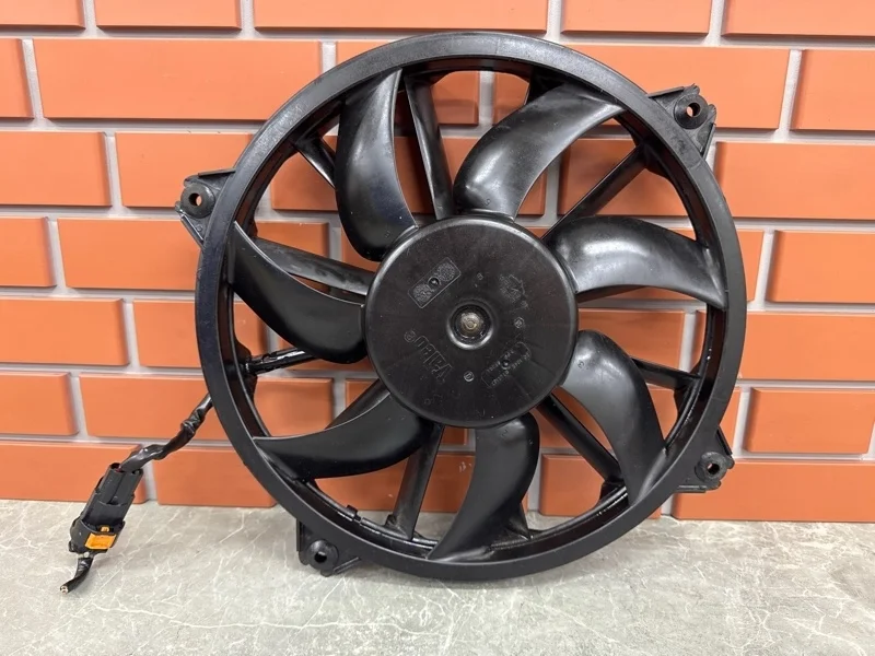 Вентилятор радиатора Citroen C4 2013 1253K4 B7 1.6 EP6C 5FS