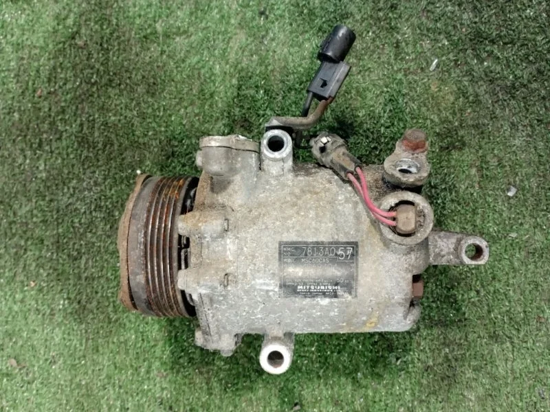 Компрессор кондиционера Mitsubishi Lancer СЕДАН