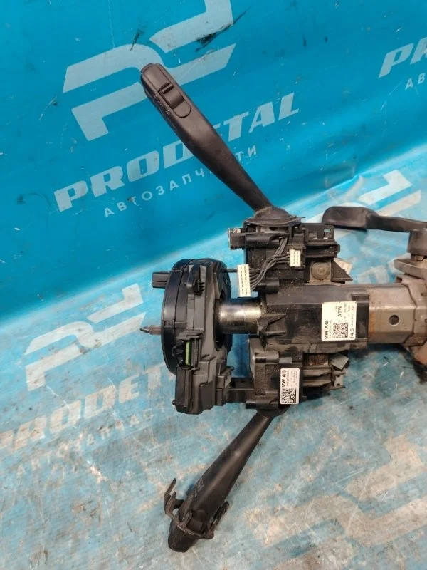 Переключатель подрулевой Skoda Yeti 2009-2018