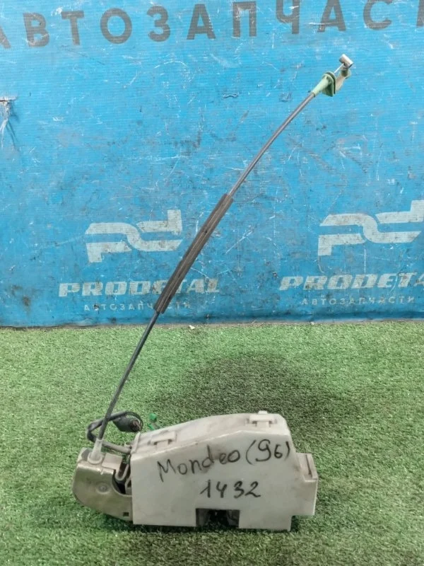 Замок двери задний правый Ford Mondeo