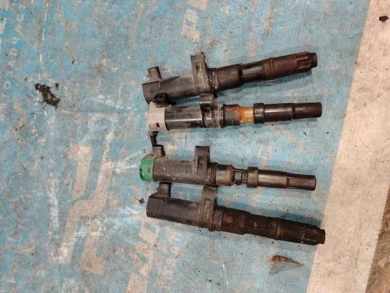 Катушка зажигания Renault Megane K4M812 2002-2008