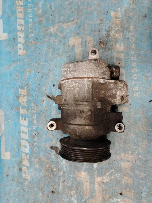 Компрессор кондиционера Volkswagen Golf ХЭТЧБЕК