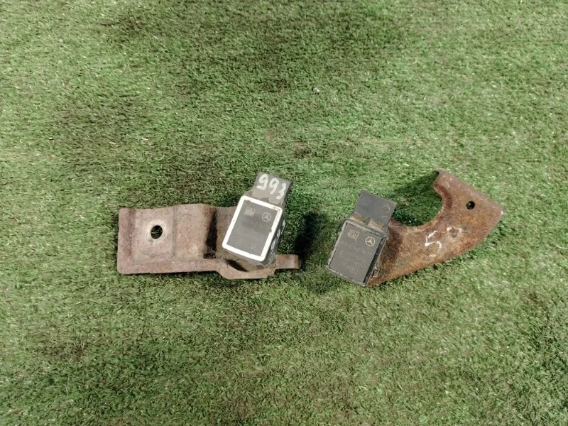 Датчик высоты дорожного просвета Mercedes-Benz S