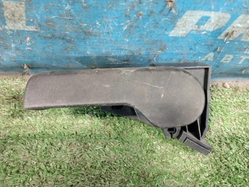 Ручка открывания капота Volkswagen Golf ХЭТЧБЕК