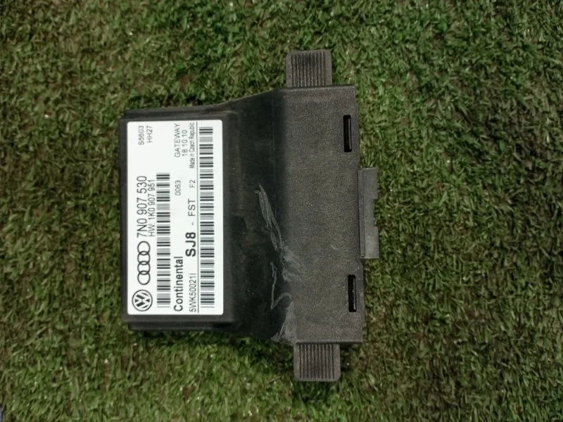 Блок комфорта Volkswagen Golf ХЭТЧБЕК CAXA 2010