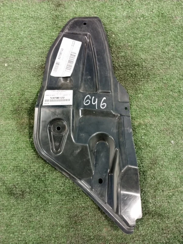 Подкрылок задний правый Mitsubishi Pajero Sport KH