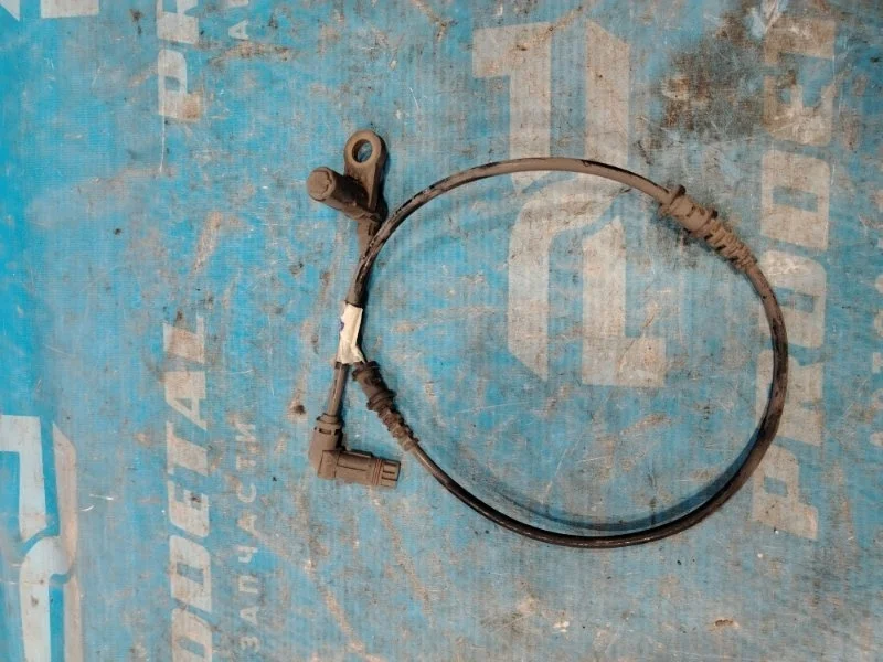 Датчик ABS передний Mercedes-Benz S W220 1998-2005