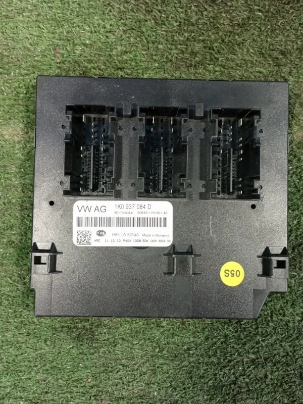 Блок комфорта Volkswagen Golf ХЭТЧБЕК CAXA 2010