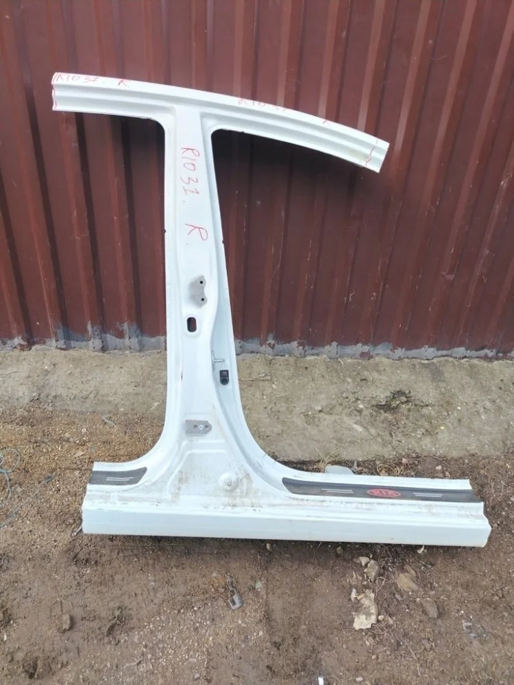 Порог Kia Rio 2015 713224YD00 QB G4FC, правый