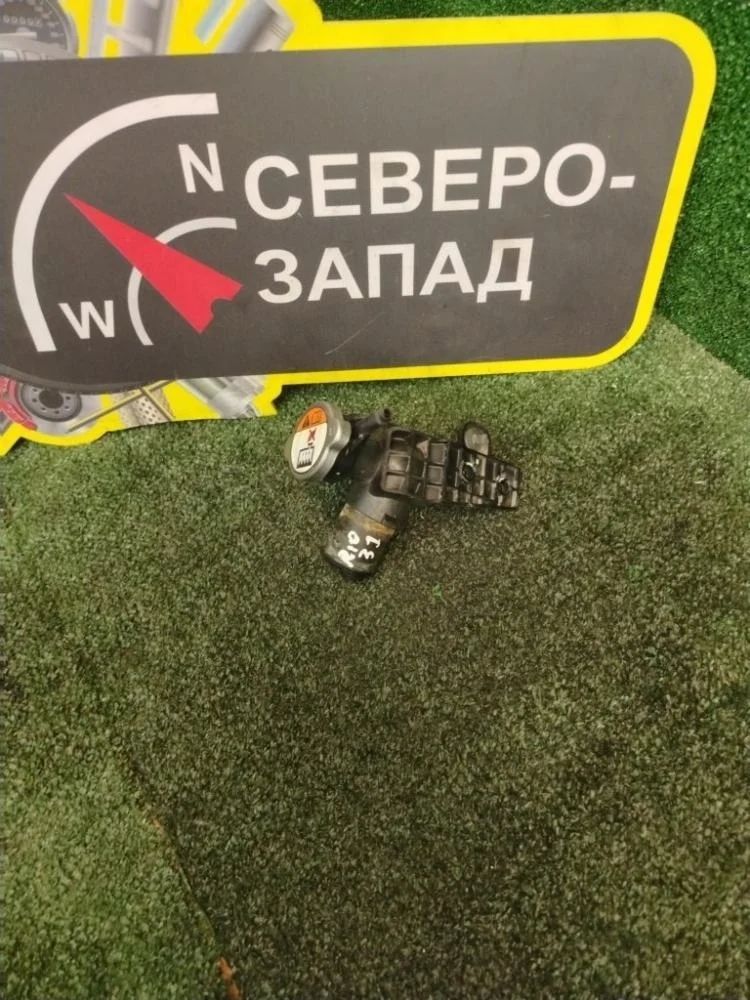 Горловина радиатора Kia Rio 2015 253291J100 QB G4FC