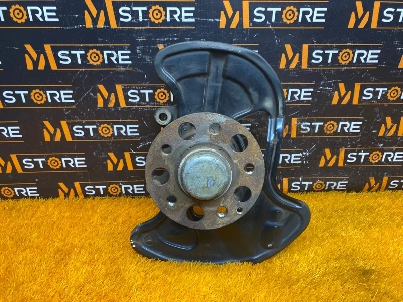 Ступица Mercedes-Benz C-Class 2008 A2043300625 W204 272.947, передняя правая