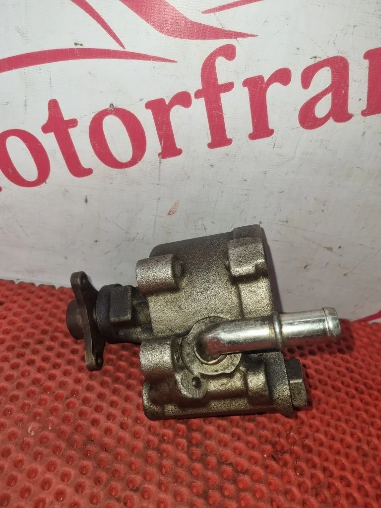 Насос гидроусилителя руля Renault Megane 7700417308 1