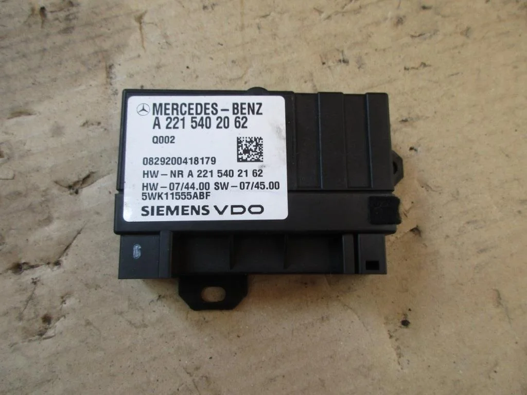 Блок топливного насоса Mercedes-Benz