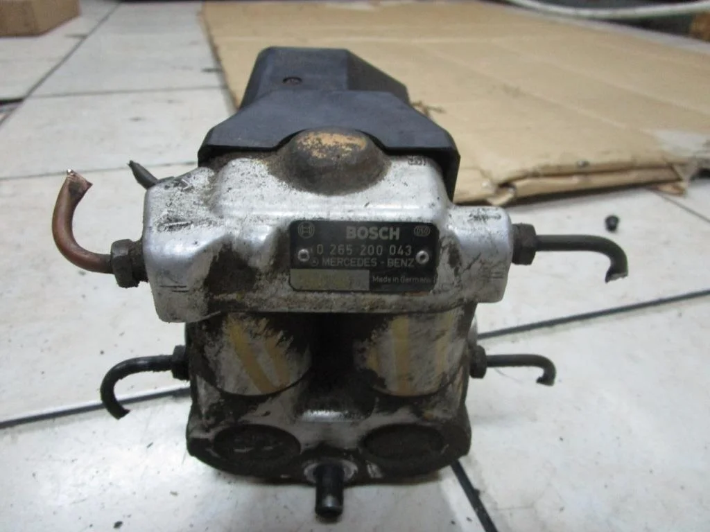 Блок ABS Mercedes-Benz