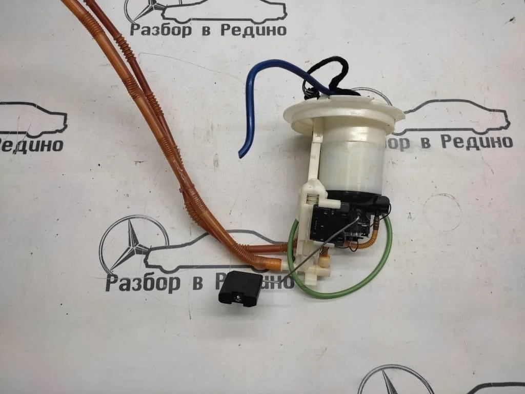 Насос топливный Mercedes-Benz