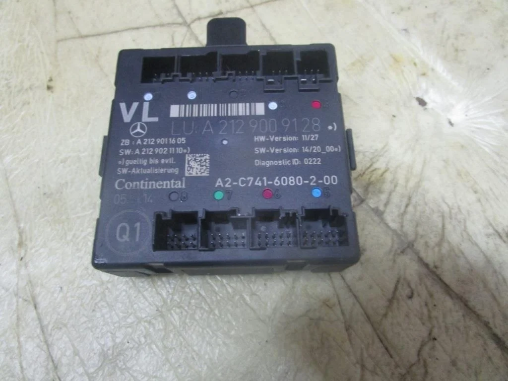 Блок двери Mercedes-Benz