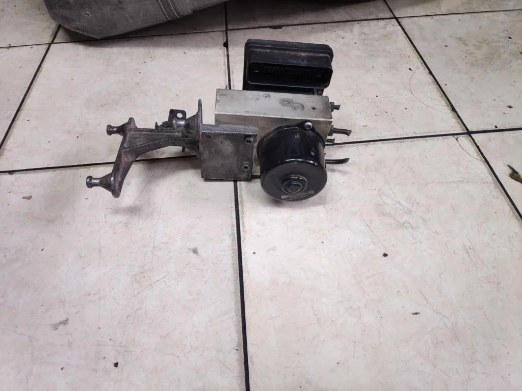 Блок ABS Mercedes-Benz