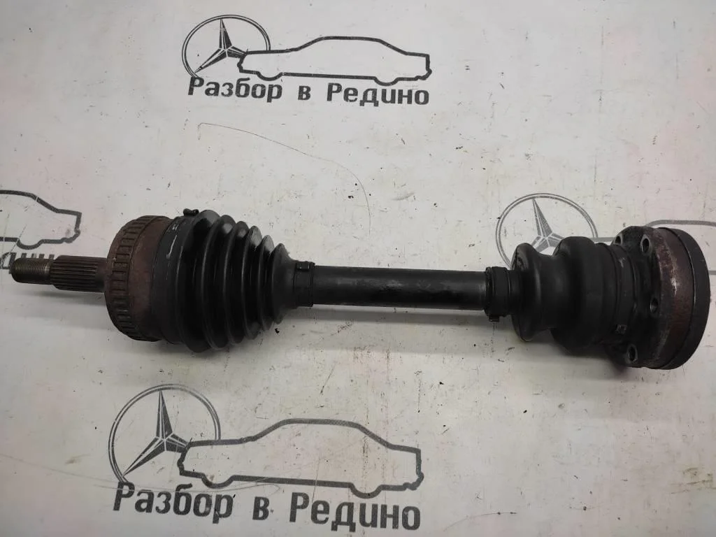 Привод передний левый Mercedes-Benz