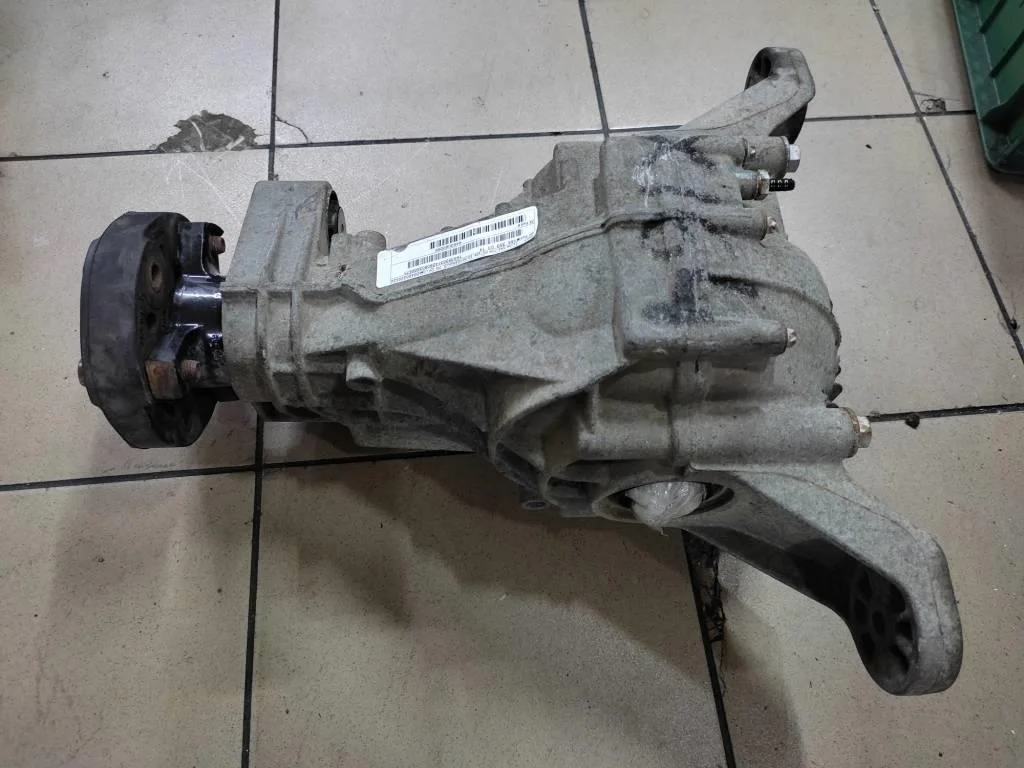 Редуктор задний Mercedes-Benz