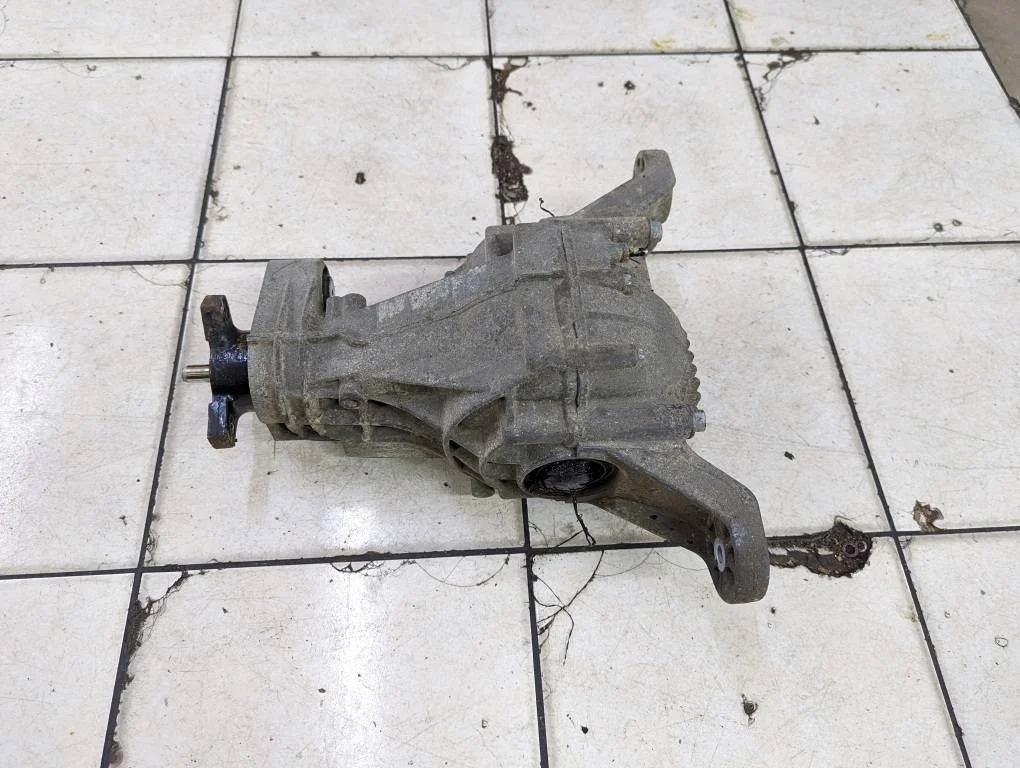 Редуктор задний Mercedes-Benz