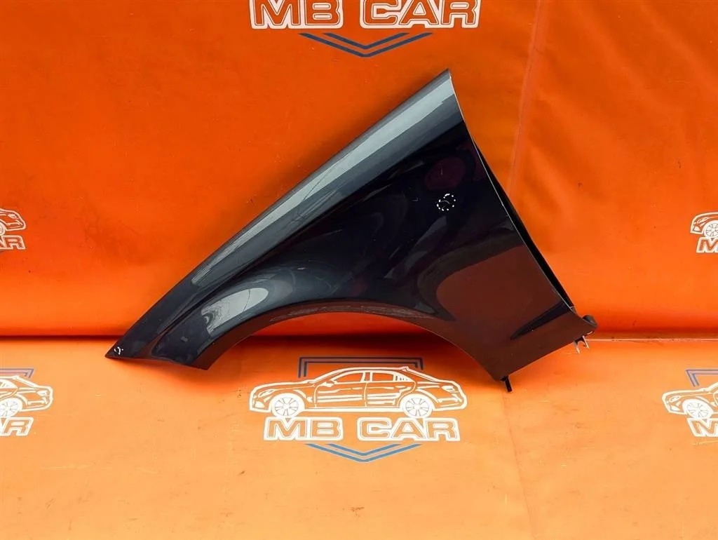 Крыло переднее левое Mercedes-Benz