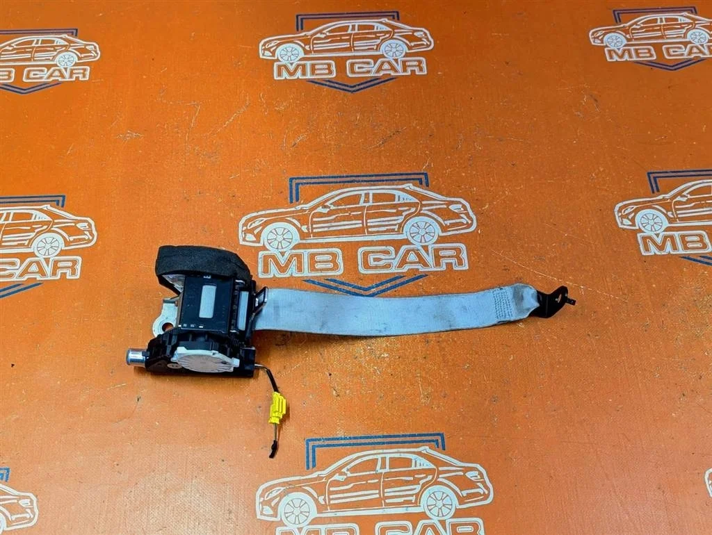 Ремень безопасности задний правый Mercedes-Benz