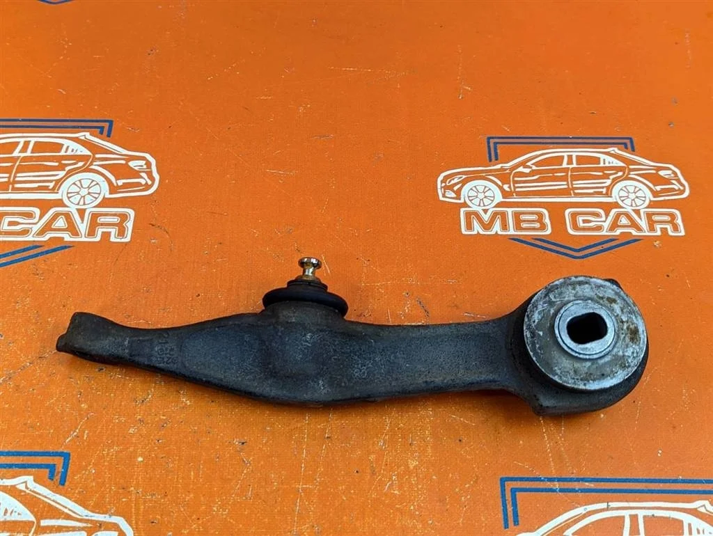 Рычаг передний нижний левый Mercedes-Benz