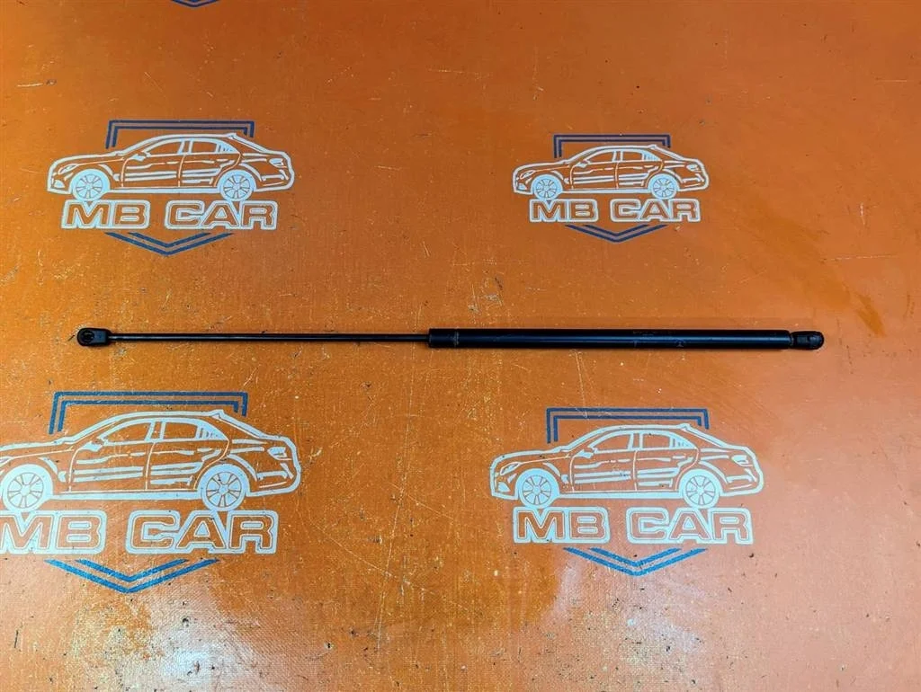 Амортизатор капота Mercedes-Benz