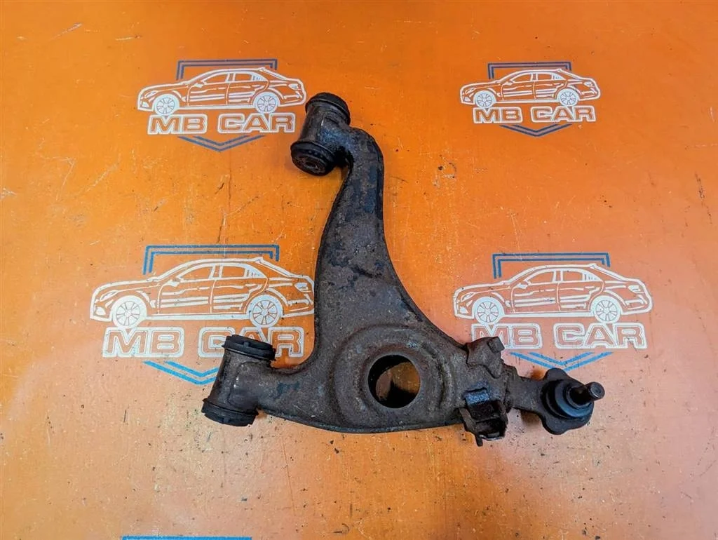 Рычаг передний нижний правый Mercedes-Benz
