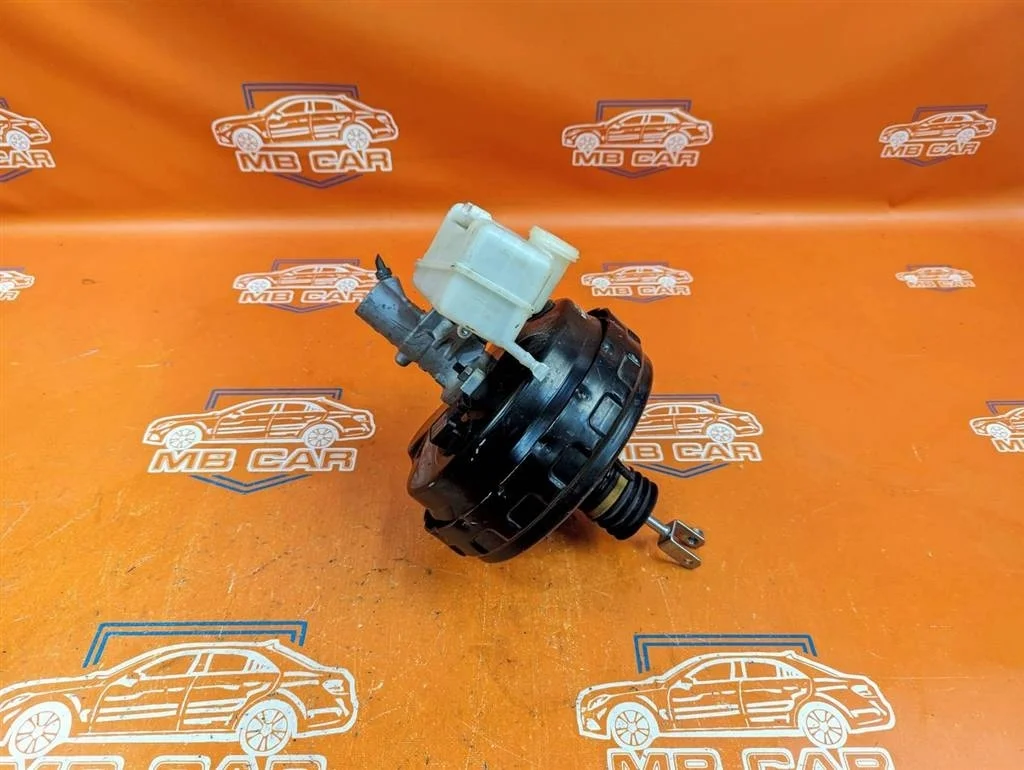 Вакуумный усилитель тормозов Mercedes-Benz