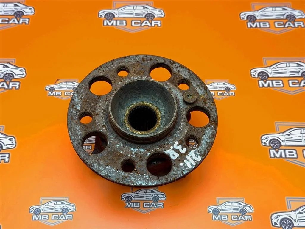Ступица задняя Mercedes-Benz