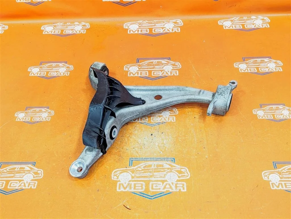 Рычаг передний нижний правый Mercedes-Benz