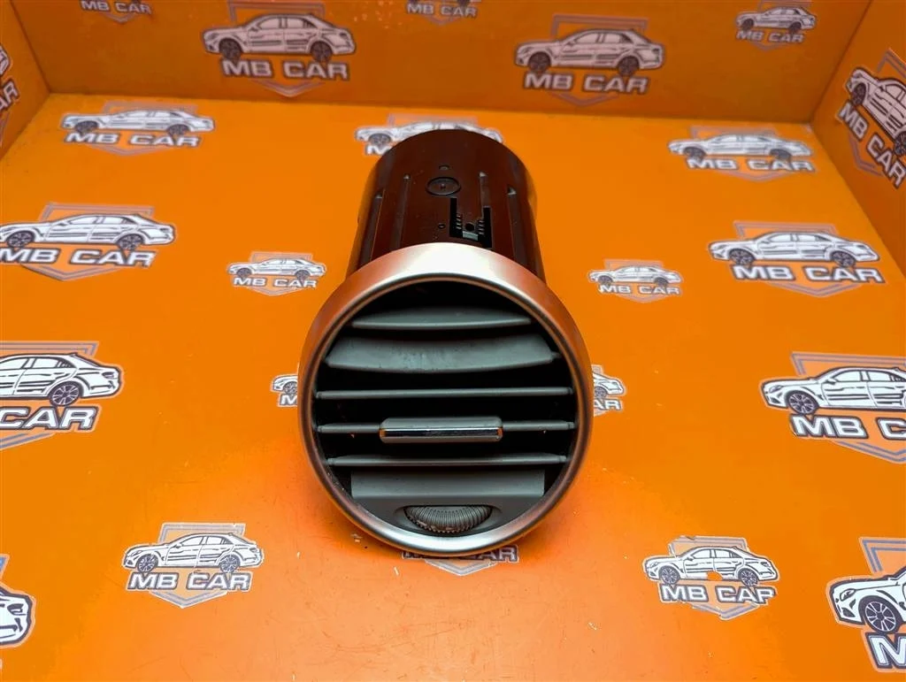 Воздуховод Mercedes-Benz