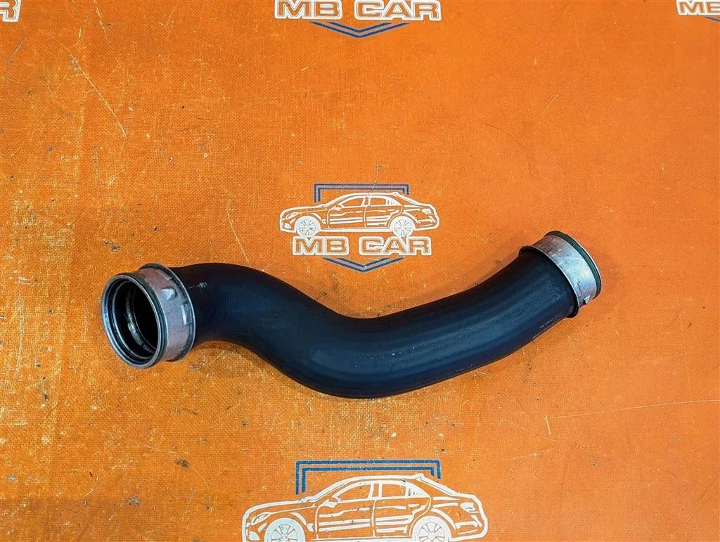 Патрубок интеркулера Mercedes-Benz