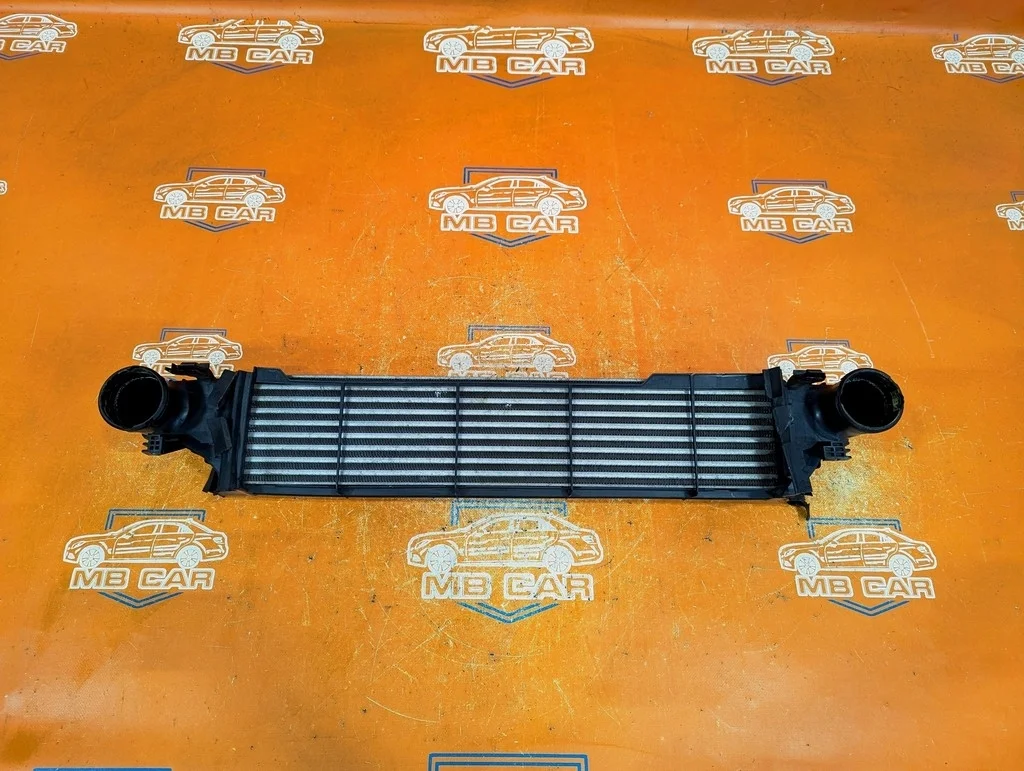 Интеркулер Mercedes-Benz