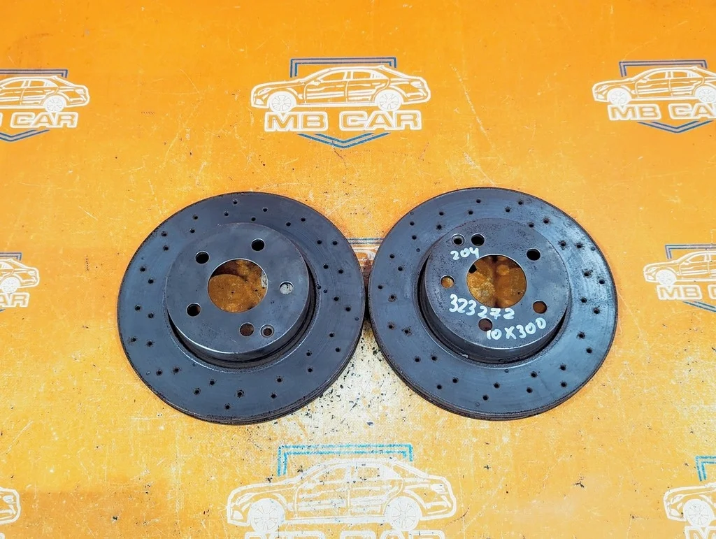Диски тормозные зад Mercedes-Benz