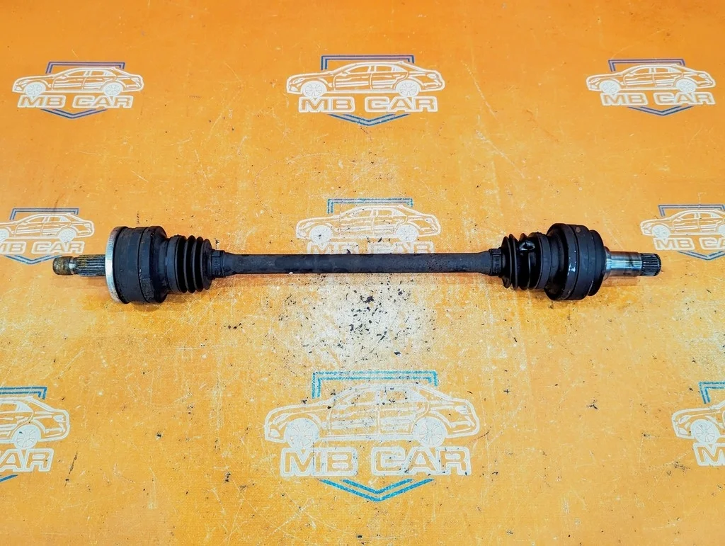 Привод задний Mercedes-Benz