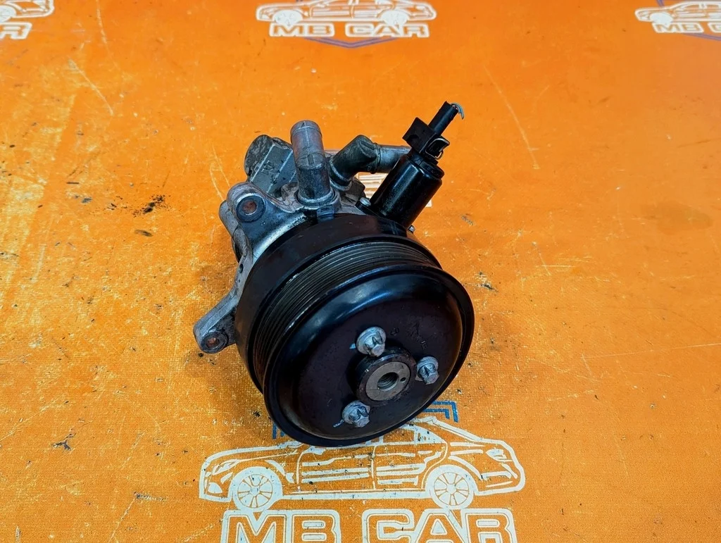 ГУР Mercedes-Benz