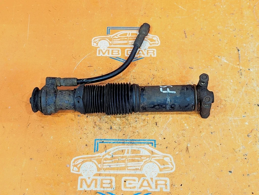 Амортизатор задний Mercedes-Benz