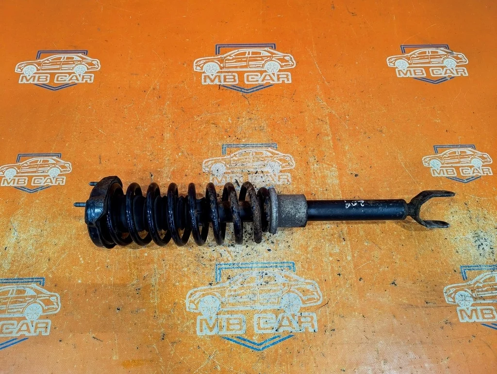 Стойка передняя Mercedes-Benz