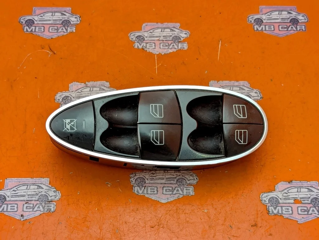 Блок кнопок стеклоподъемников Mercedes-Benz