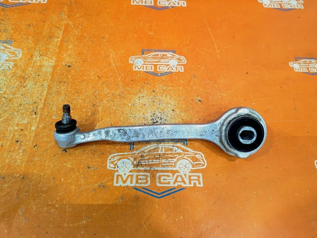 Рычаг передний нижний левый Mercedes-Benz