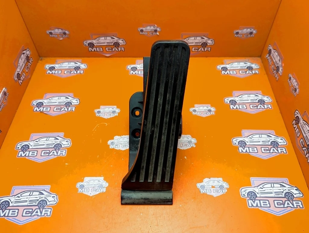 Педаль газа электронная Mercedes-Benz