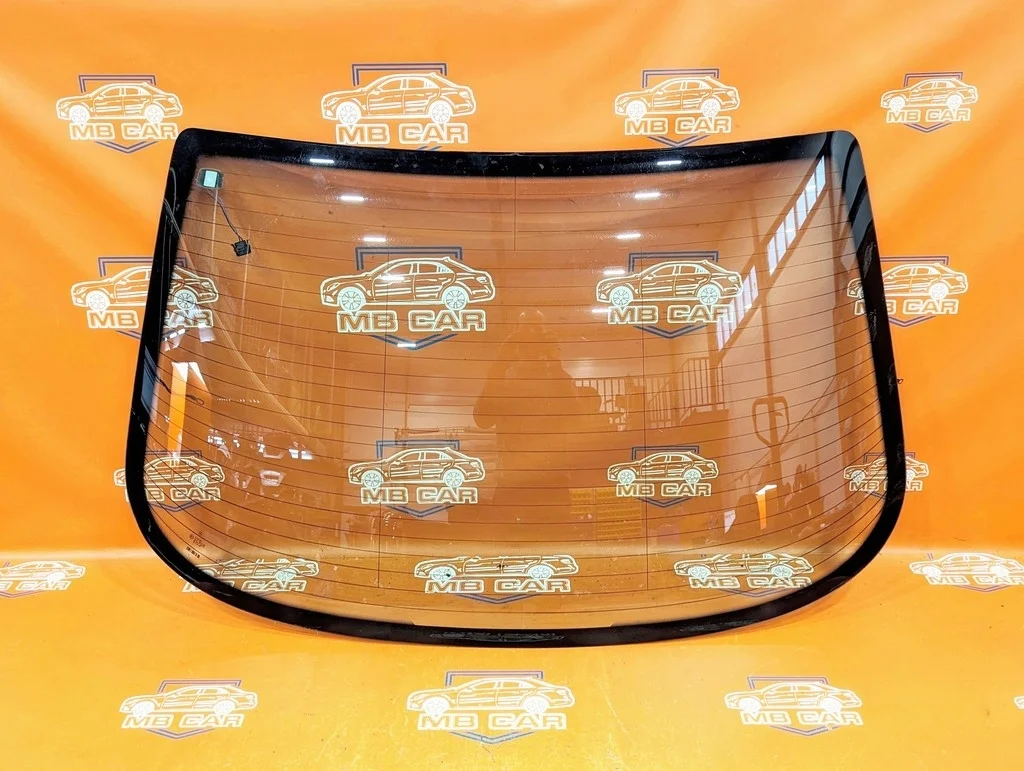 Стекло заднее Mercedes-Benz