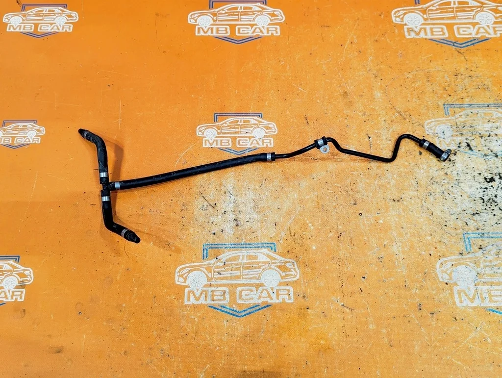 Трубка вентиляции расширительного бака Mercedes-Benz