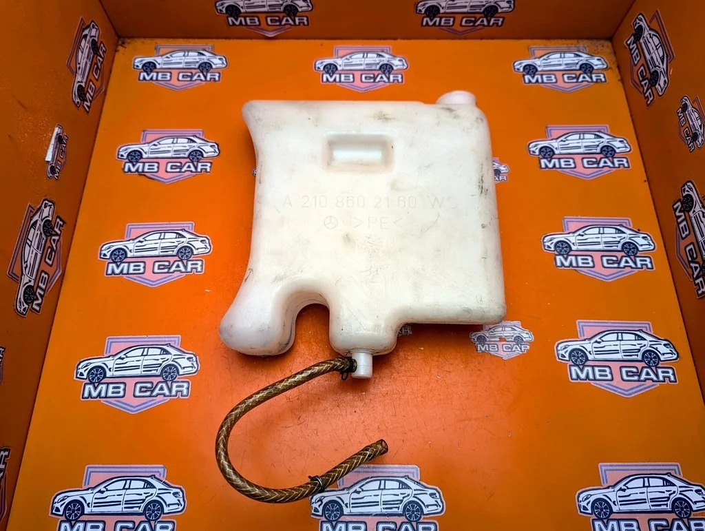 Бачок омывателя фар Mercedes-Benz