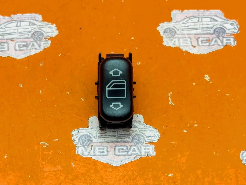 Кнопка стеклоподъемников Mercedes-Benz