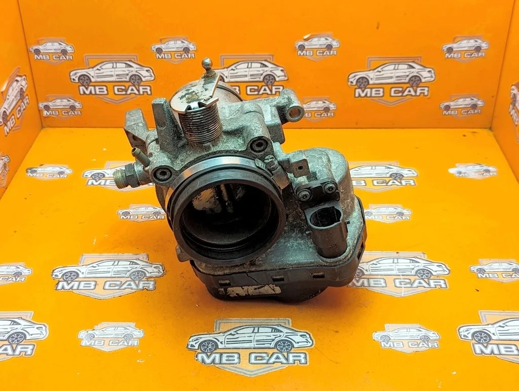 Дроссельная заслонка Mercedes-Benz